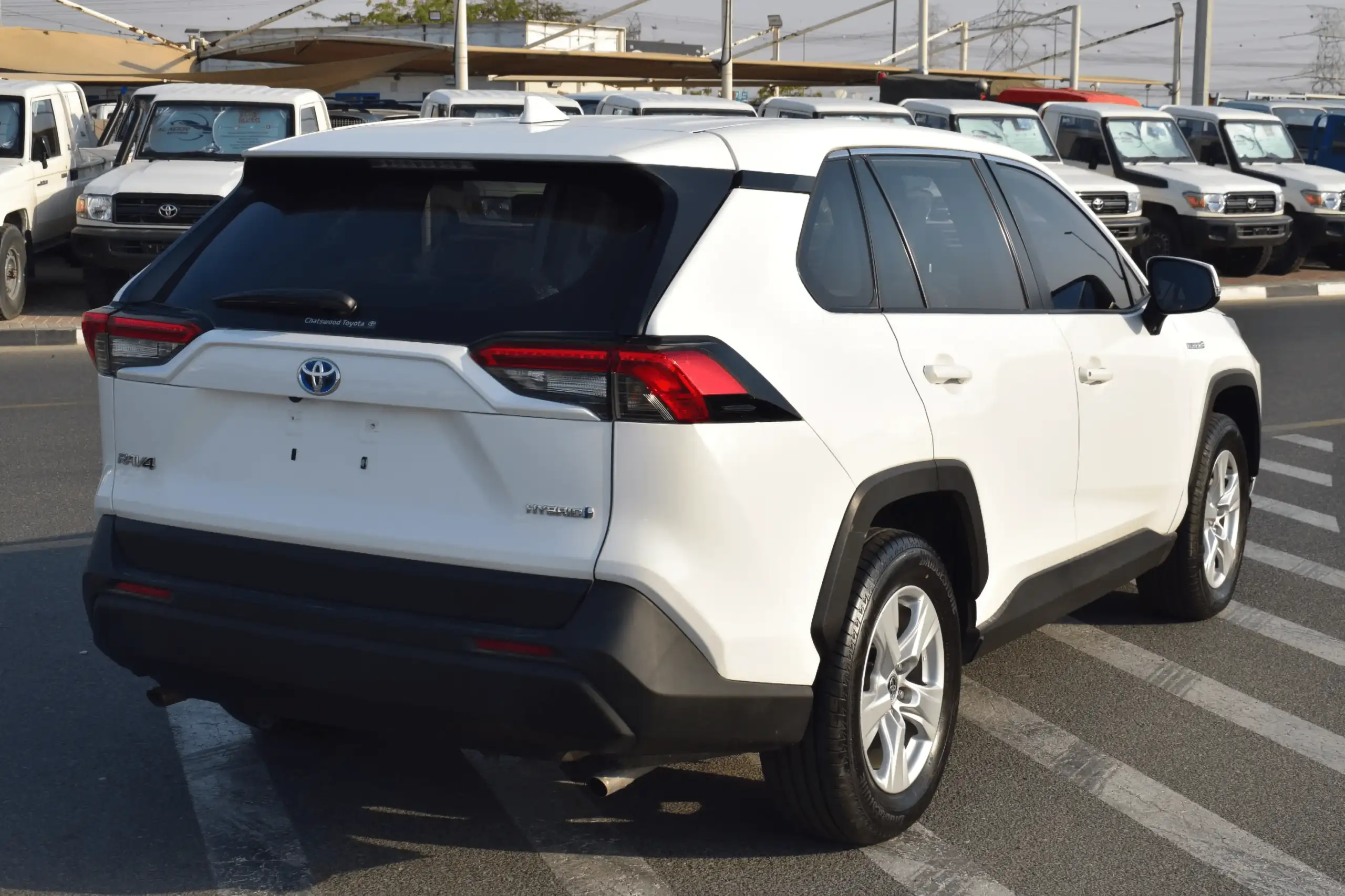 Toyota-RAV4-Hybrid-Leather-White-2020-7-1